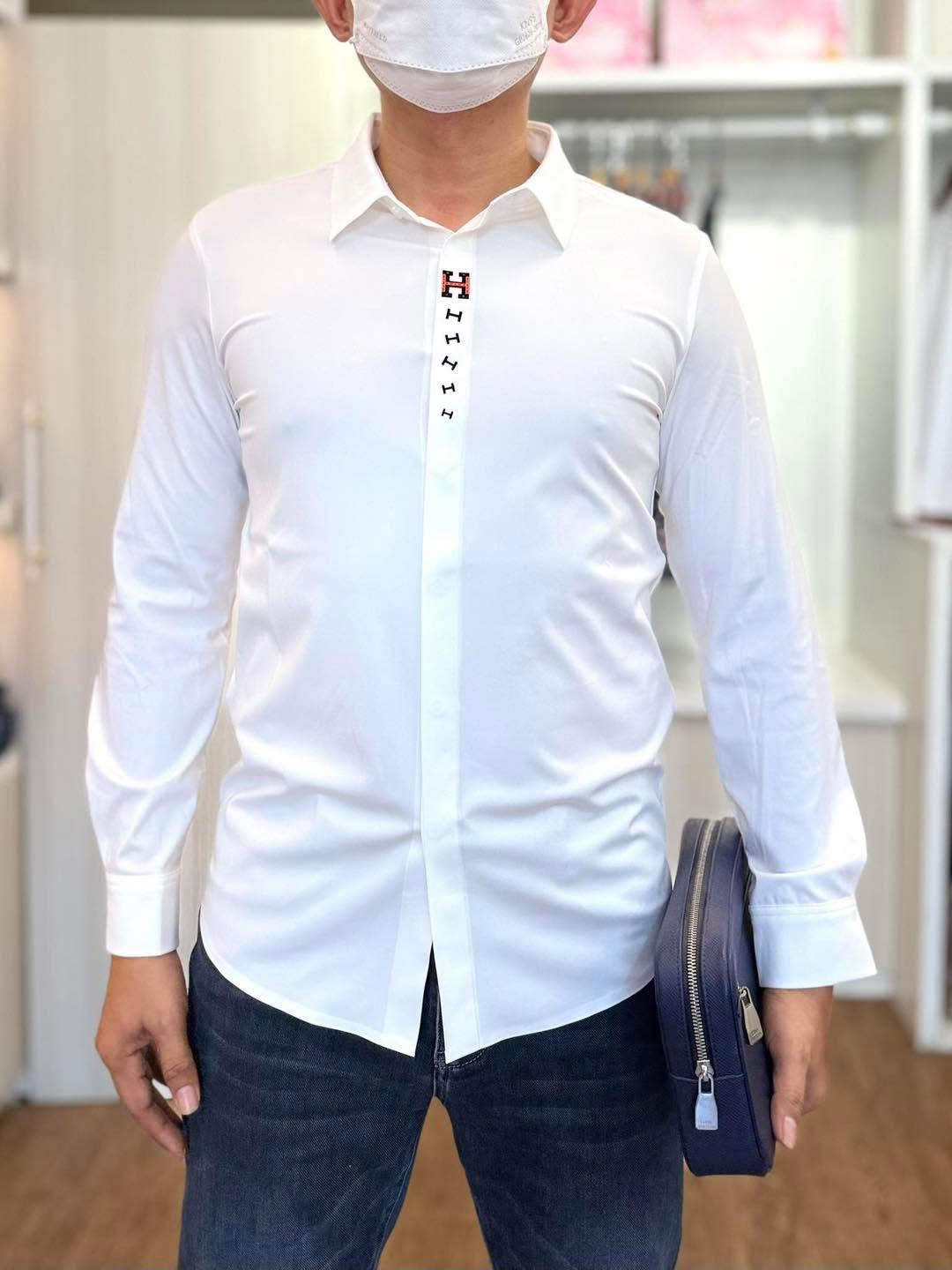 HERMES ដៃវែង